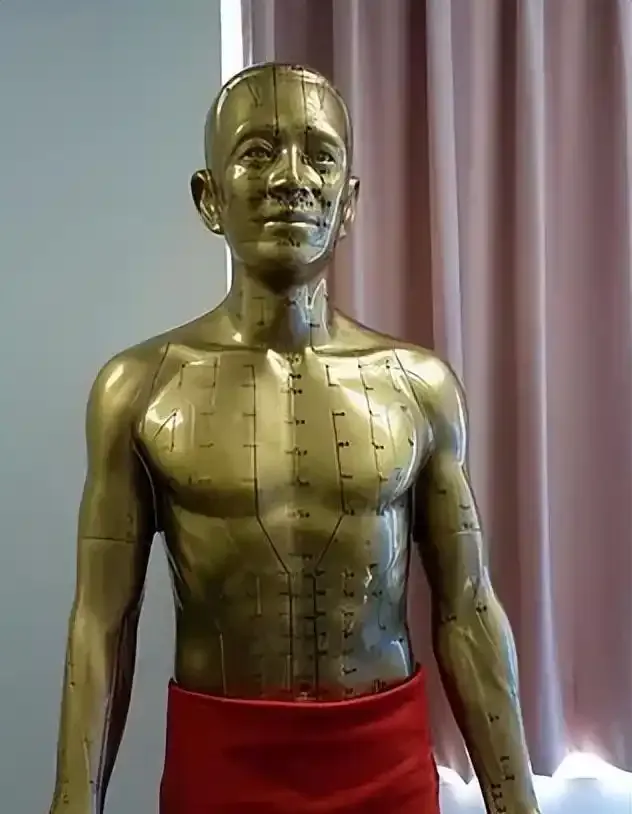 A Tale of Two Hands: Can the Art That Hurts Also Heal?