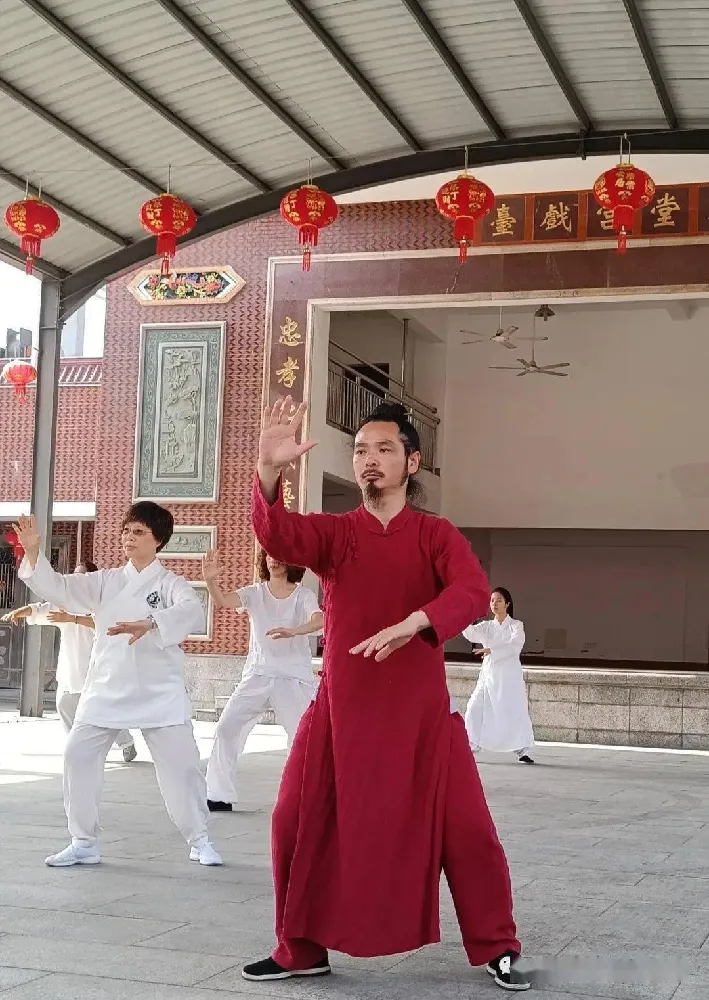 Why Choose Tai Chi? The Benefits Are Real